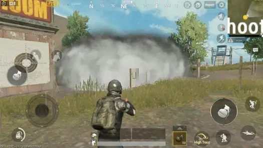 Damm, so many smoke | PUBG Mobile Amino
